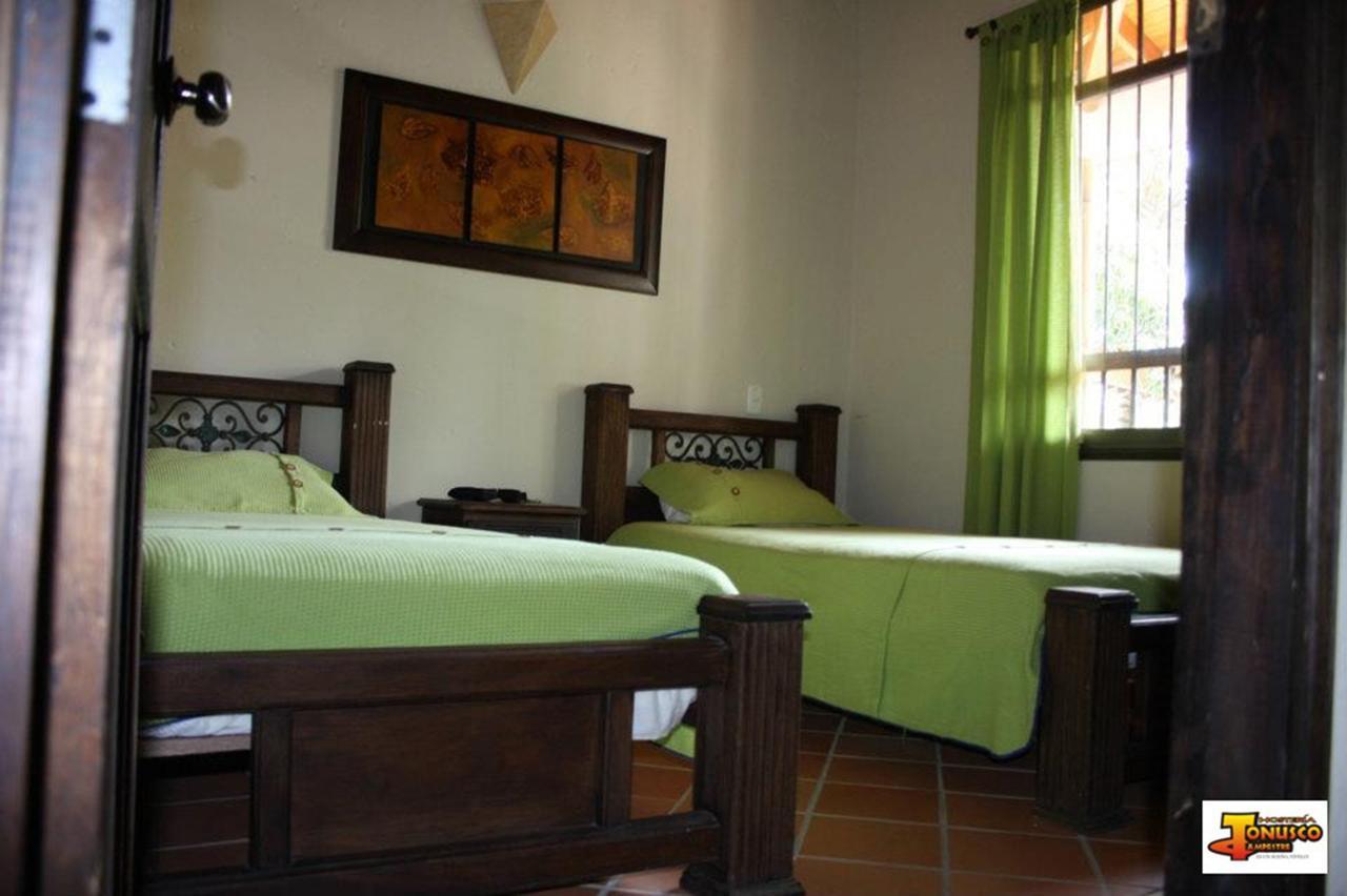 Hosteria Tonusco Campestre Santa Fe de Antioquia Exteriör bild