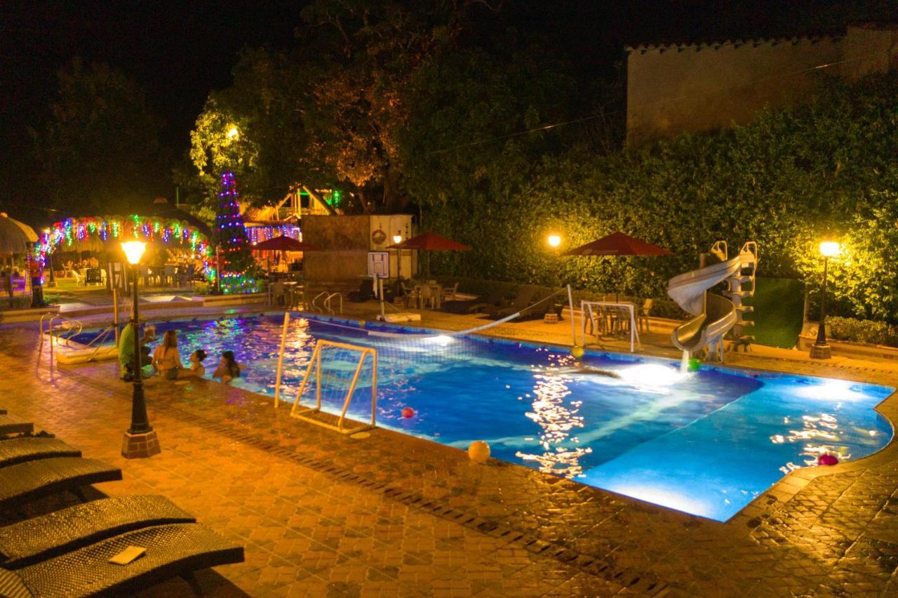 Hosteria Tonusco Campestre Santa Fe de Antioquia Exteriör bild